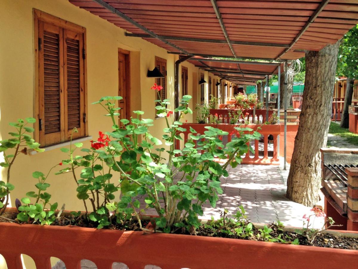 Onda Camping Village Ardea Kültér fotó