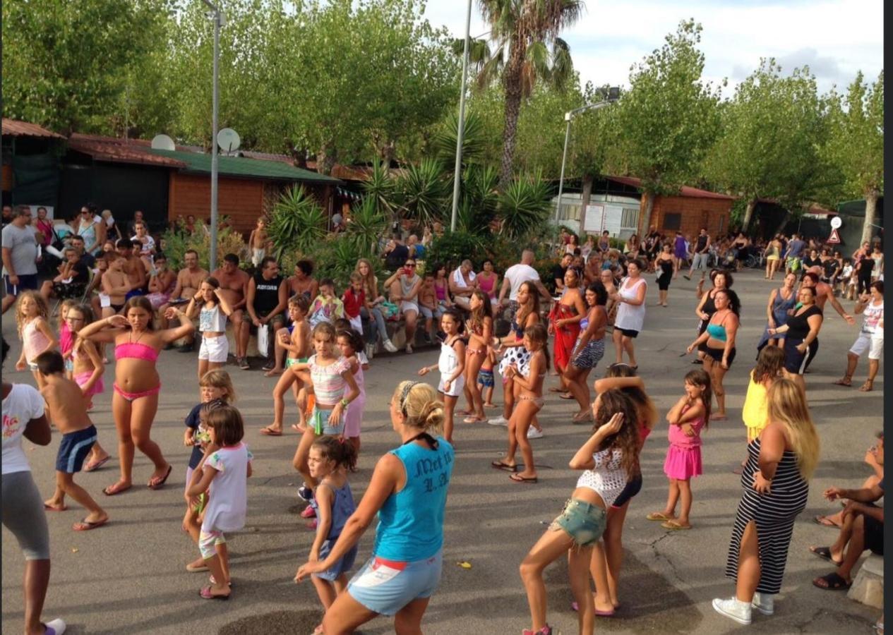 Onda Camping Village Ardea Kültér fotó