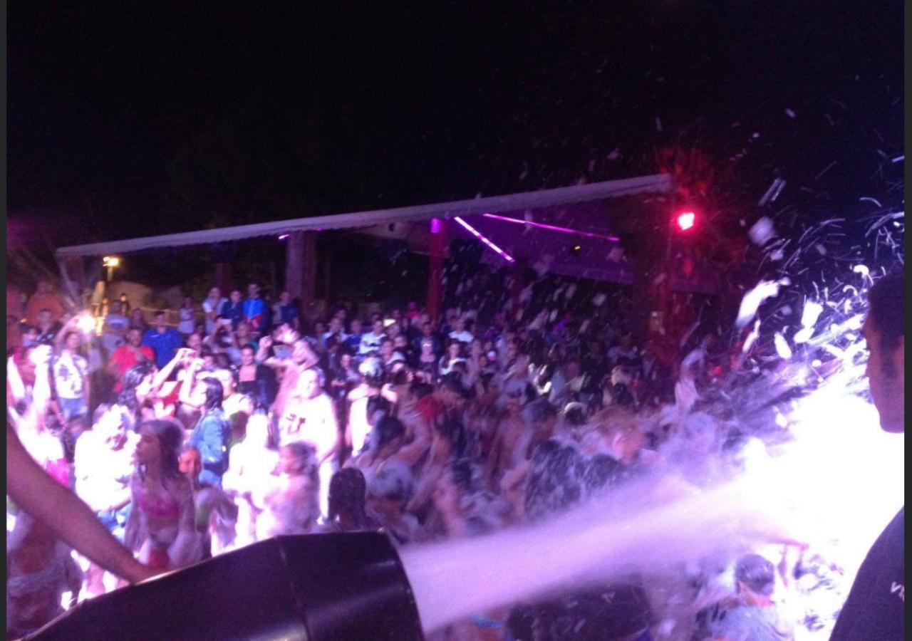 Onda Camping Village Ardea Kültér fotó